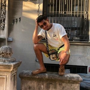 Meet your Posher, Adam